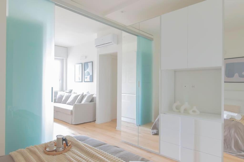 Modern & Stylish Near Isola & Station * Mailand