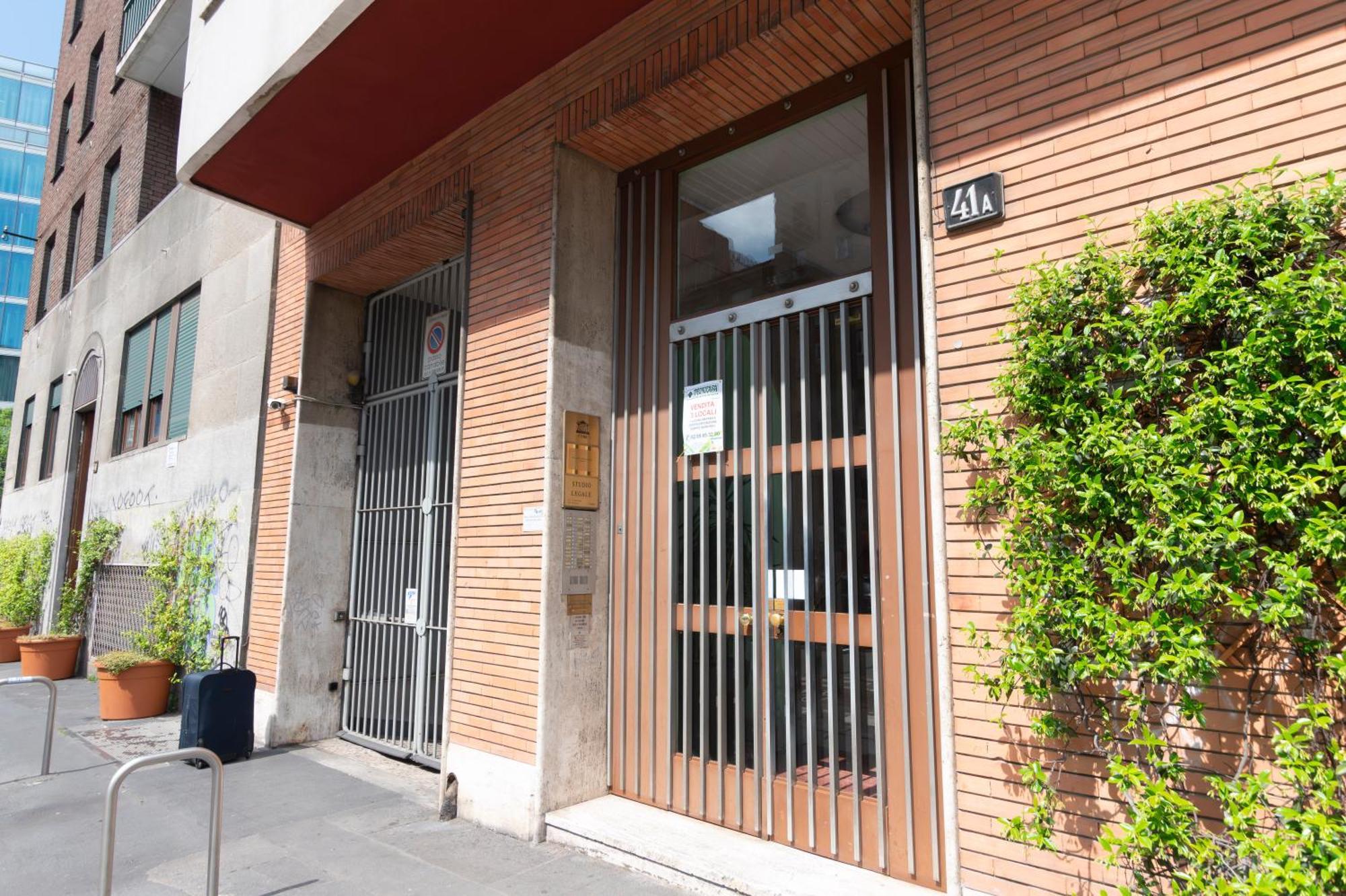 Modern & Stylish Near Isola & Station Appartamento Milano